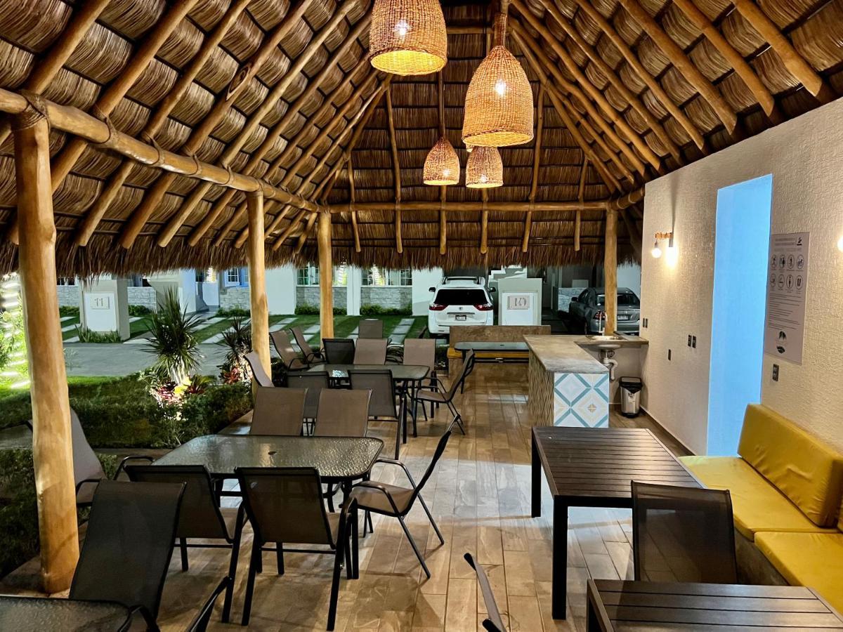 Penthouse Manzanillo Exclusivo Con Alberca Apartment Exterior foto